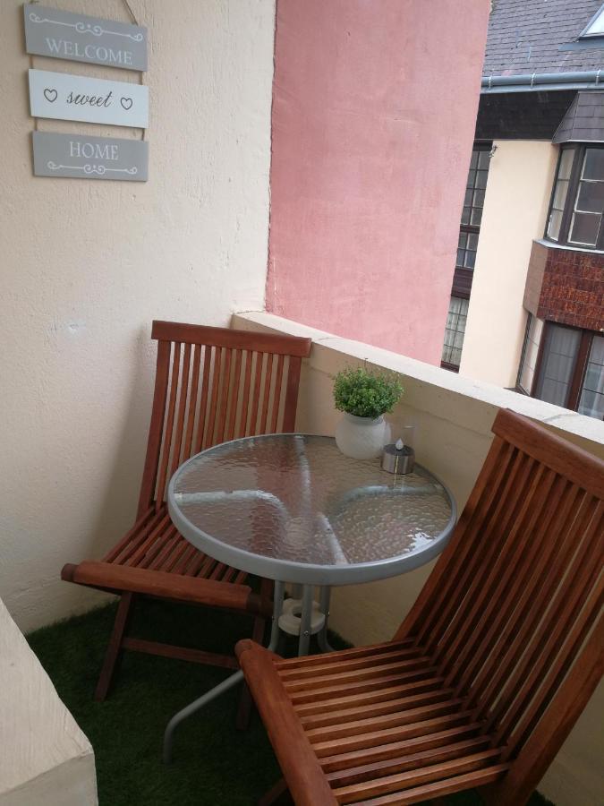 Centrum11 Peçuy Dış mekan fotoğraf